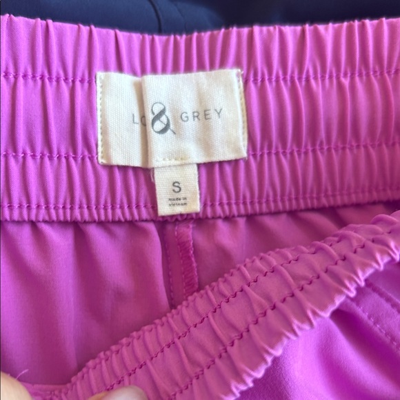 Lou & Grey Women's Athletic Shorts in Navy, Pink, Black, and Burgundy - Picture 3 of 8